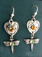 KC112-10 Dragonfly Heart Earrings